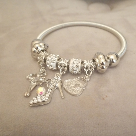 🔥🔥Bracelet - Picture 2 of 3